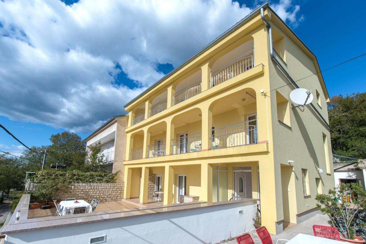 Apartments With A Parking Space Dramalj, Crikvenica - 5592 Exteriör bild